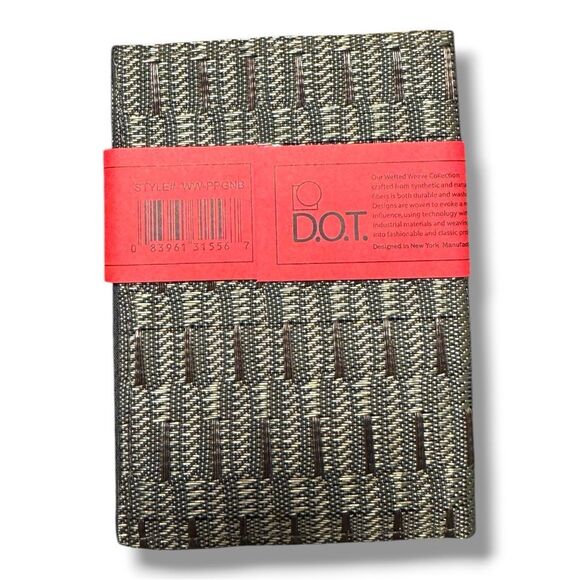 NWT Alan Stuart Woven Passport Holder - Picture 3 of 7